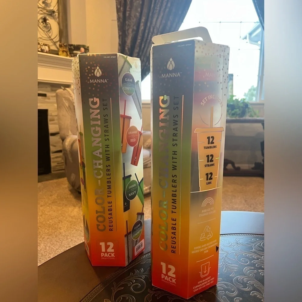 NWT Manna Color-Changing Tumblers with Straws